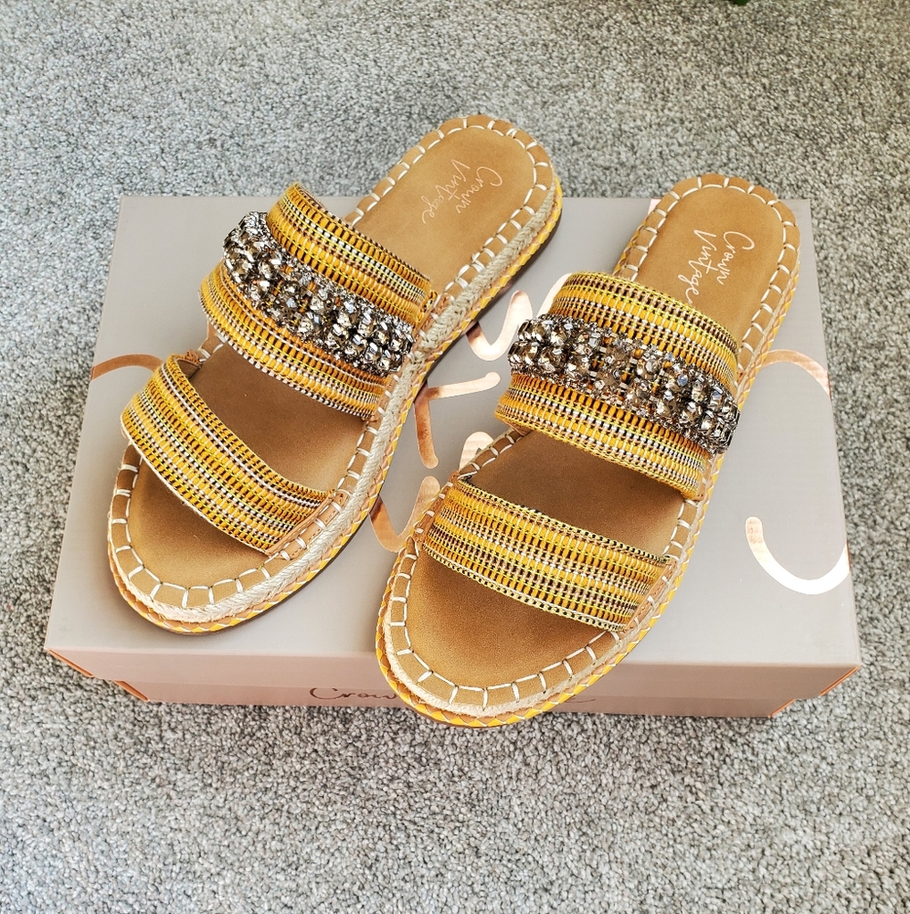 Crown vintage rhinestone slip on espadrilles, 8, yellow/ orange - Picture 8 of 12